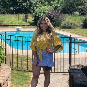 Meet your Posher, Lexie